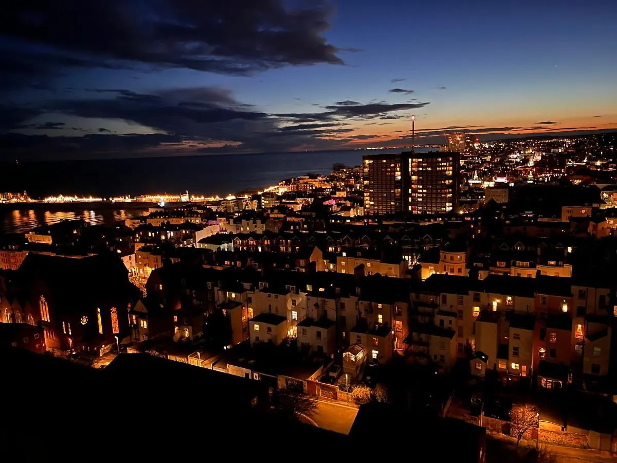 Sea View Kemptown Holiday Let Brighton United Kingdom